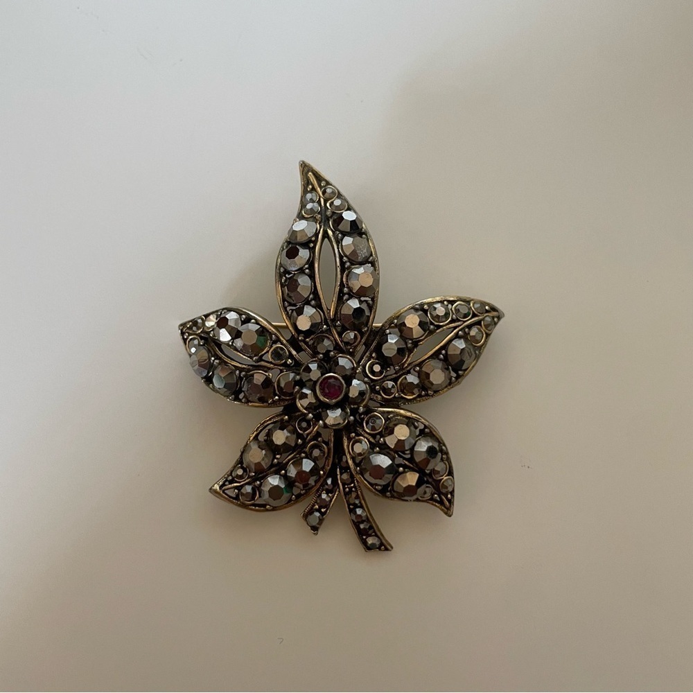 Rare Vintage Weiss Crystal and Ruby Petaled Brooch